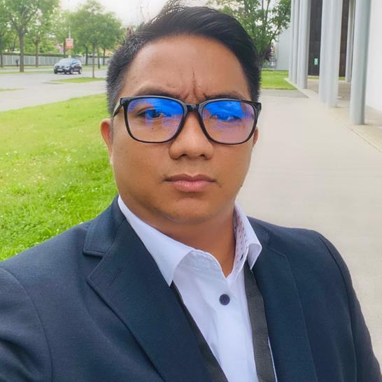 Dr. Rifa’Atul Izza